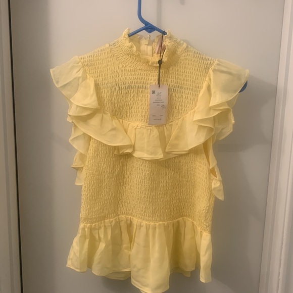 Cinq à Sept Yellow Ruffle Top - Picture 10 of 15